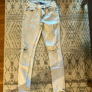 Express Mia Mid Rise Distressed Legging Jeans